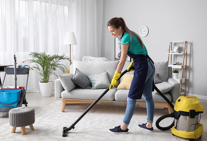 Betrouwbare huishoudelijke hulp gezocht of hulp in de huishouding? HomeWorks helpt je.